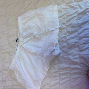 SHEIN White Women's Shorts